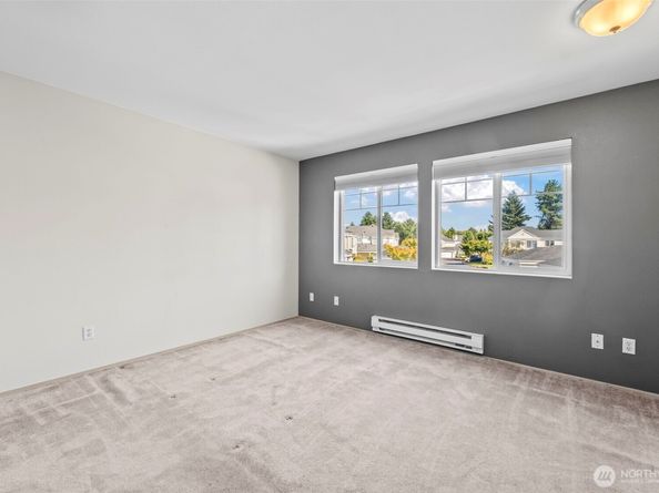 5402 S 237th Place, Kent WA 98032