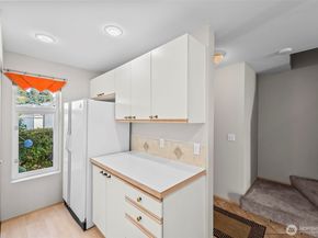 5402 S 237th Place, Kent WA 98032