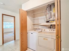 14611 NE 50th Place F2, Bellevue WA 98007
