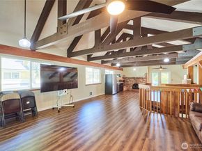 14611 NE 50th Place F2, Bellevue WA 98007