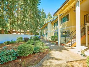 14611 NE 50th Place F2, Bellevue WA 98007