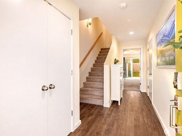 13706 Manor Way C3, Lynnwood WA 98087