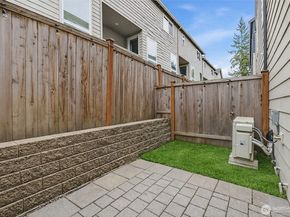 13706 Manor Way C3, Lynnwood WA 98087