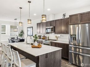 13706 Manor Way C3, Lynnwood WA 98087