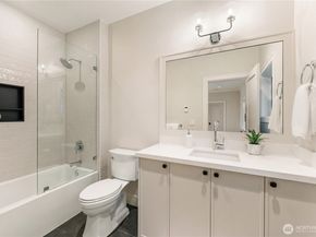 12811 SE 44th Place, Bellevue WA 98006