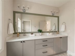 12811 SE 44th Place, Bellevue WA 98006