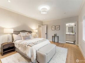 12811 SE 44th Place, Bellevue WA 98006