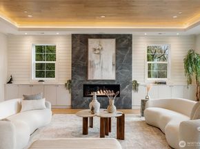 12811 SE 44th Place, Bellevue WA 98006