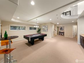 526 14th Avenue W, Kirkland WA 98033