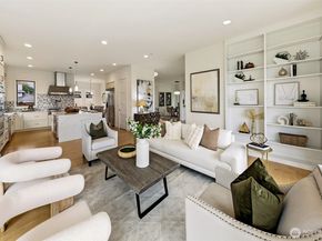526 14th Avenue W, Kirkland WA 98033