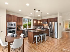 12127 166th Place NE, Redmond WA 98052