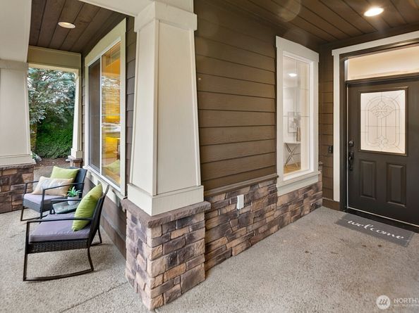 12127 166th Place NE, Redmond WA 98052