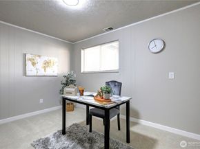 22426 3rd Place W, Bothell WA 98021