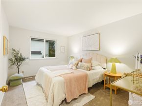 20229 29th Avenue SE, Bothell WA 98012