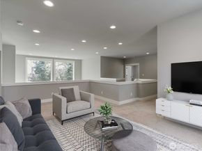 3232 112th Avenue SE, Bellevue WA 98004