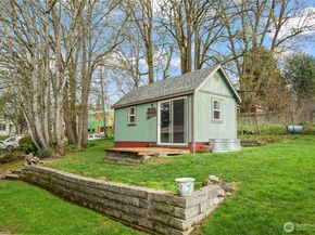 2007 E 15th Street, Bremerton WA 98310