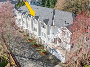 16373 119th Terrace NE 315, Bothell WA 98011