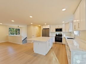 14522 NE 5th Street, Bellevue WA 98007