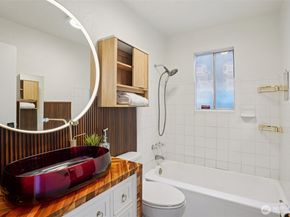 1609 E Alder Street, Seattle WA 98122