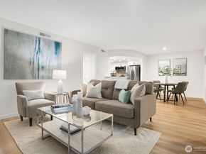 11510 NE 128th Street 2, Kirkland WA 98034