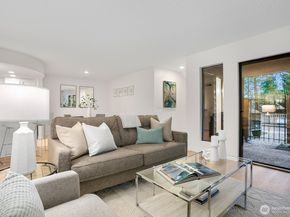 11510 NE 128th Street 2, Kirkland WA 98034