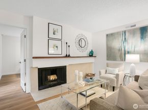 11510 NE 128th Street 2, Kirkland WA 98034