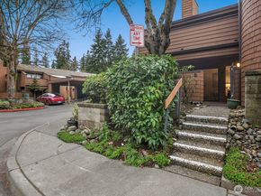 11510 NE 128th Street 2, Kirkland WA 98034