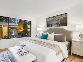 11510 NE 128th Street 2, Kirkland WA 98034