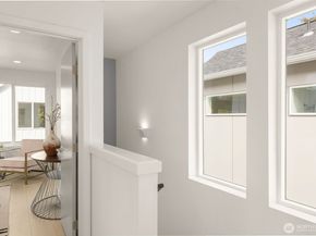 915 N 98th Street B, Seattle WA 98103