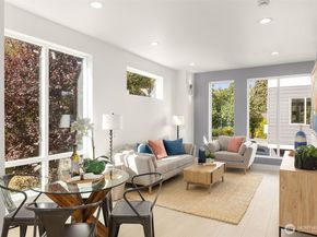 915 N 98th Street B, Seattle WA 98103