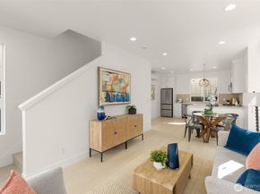 915 N 98th Street B, Seattle WA 98103