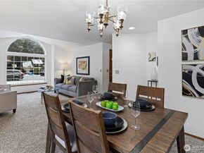 14833 Fremont Place N, Shoreline WA 98133