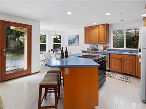 14833 Fremont Place N, Shoreline WA 98133