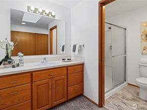 14833 Fremont Place N, Shoreline WA 98133