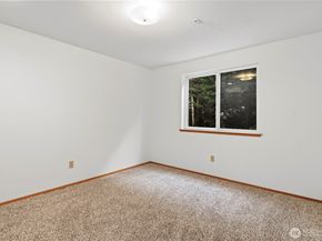 14833 Fremont Place N, Shoreline WA 98133