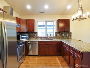 5451 32nd Avenue SW, Seattle WA 98126