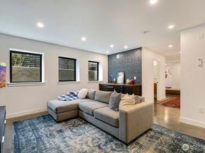 7421 Bagley Avenue N, Seattle WA 98103