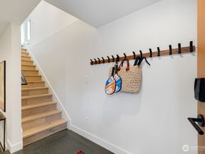 7421 Bagley Avenue N, Seattle WA 98103