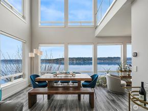 3828 W Lake Sammamish Parkway SE, Bellevue WA 98008