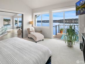 3828 W Lake Sammamish Parkway SE, Bellevue WA 98008