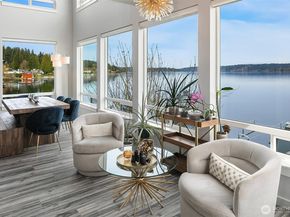 3828 W Lake Sammamish Parkway SE, Bellevue WA 98008