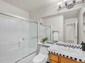 10518 157th Avenue NE, Redmond WA 98052