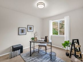 10518 157th Avenue NE, Redmond WA 98052