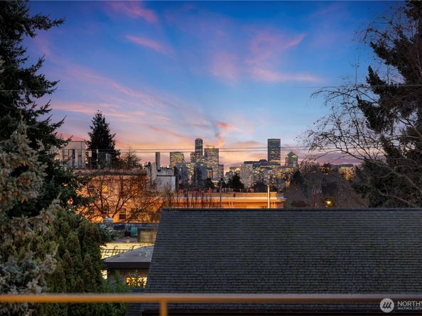 1704 A N 47th Street, Seattle WA 98103