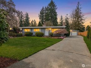 1279 149th Place SE, Bellevue WA 98007