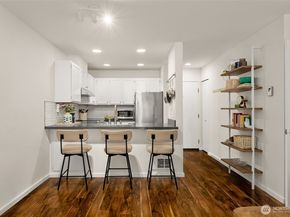 211 Summit Avenue E S114, Seattle WA 98102