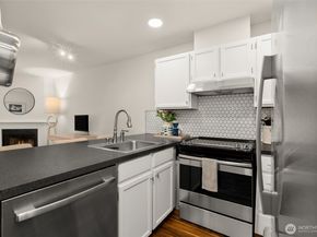 211 Summit Avenue E S114, Seattle WA 98102