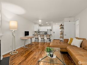 211 Summit Avenue E S114, Seattle WA 98102