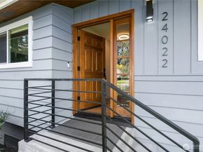 24022 4TH Place W, Bothell WA 98021