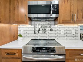 24022 4TH Place W, Bothell WA 98021